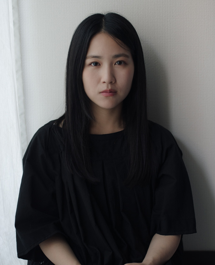 辻 凪子